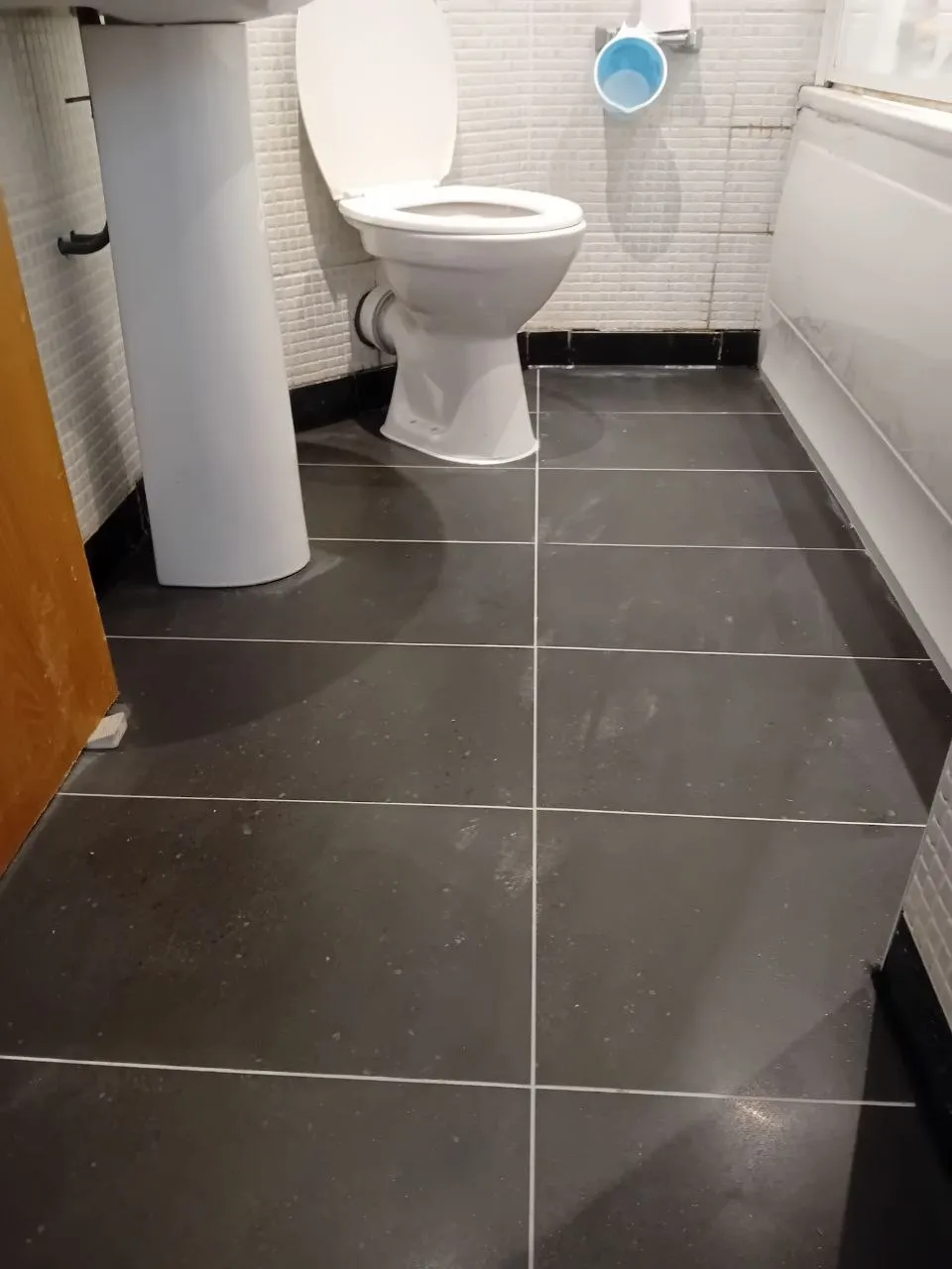 Leak repair from bath tub and shower